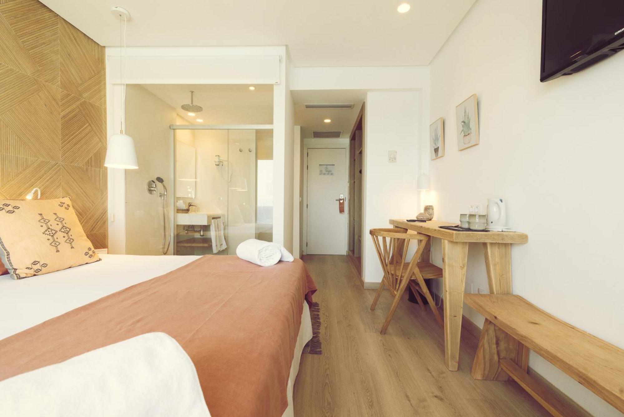 Icon Valparaiso - Adults Only Cala Murada  Phòng bức ảnh